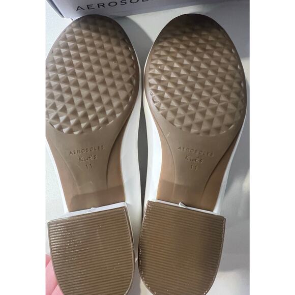 NIB Aerosoles Kids Mia Pump Shoes - Size 11 - Picture 4 of 8